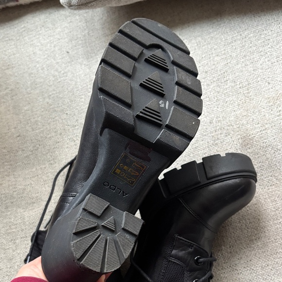 Aldo Chunky Heel Ankle Boots - Picture 5 of 8